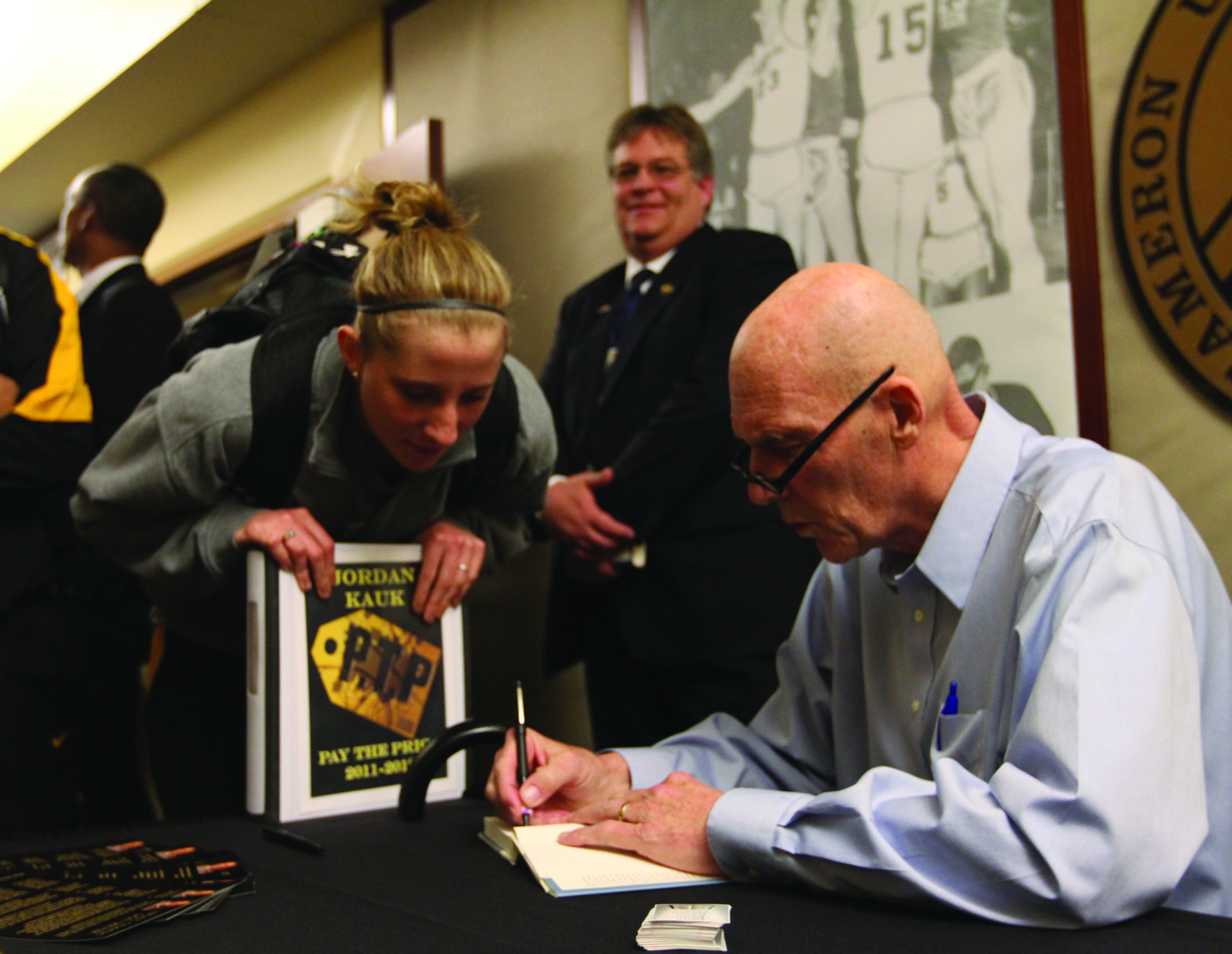 Coaching legend visits Cameron University