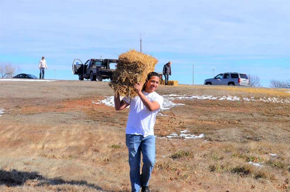 A rare experience: Biology students perform excavation