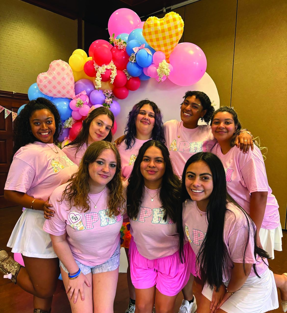 Alpha Phi Recruits New Members at Annual Bid Day